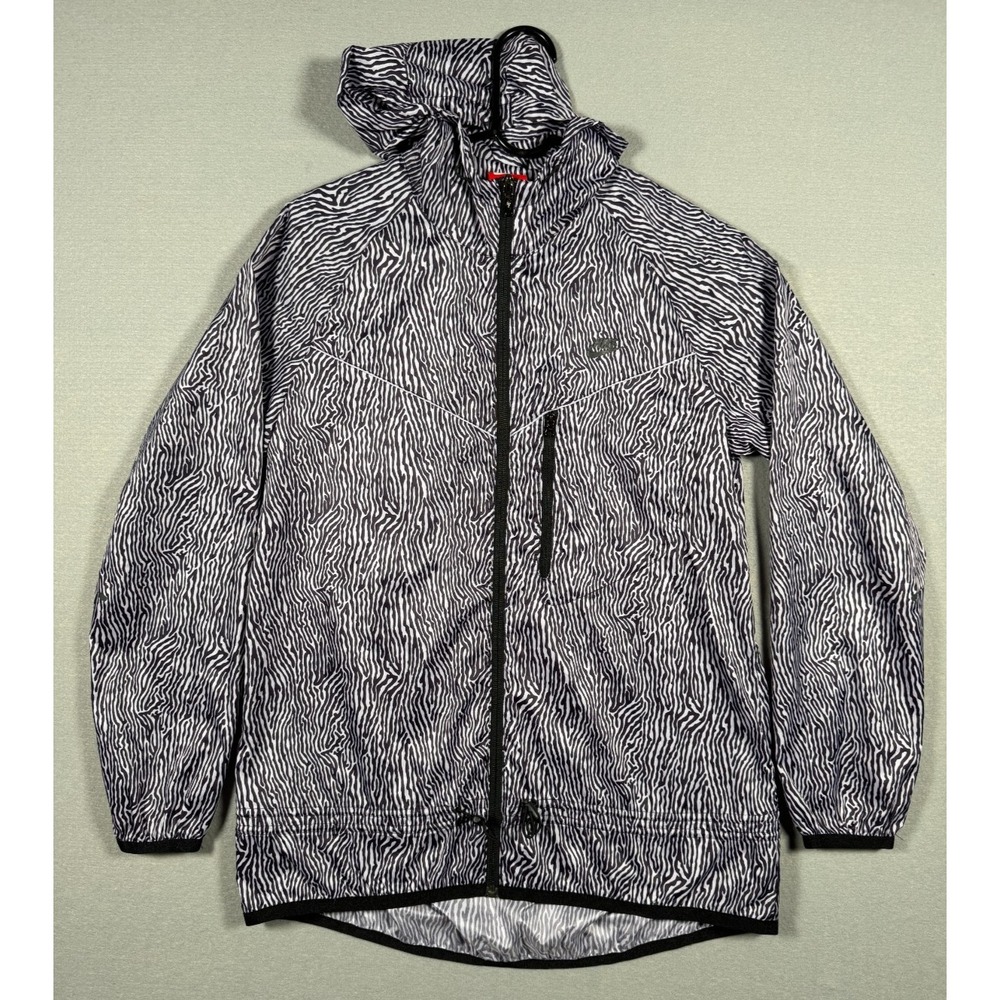 Nike Women's Tech Flash Windbreaker Jacket Purple Zebra Print Size M - Full Zip